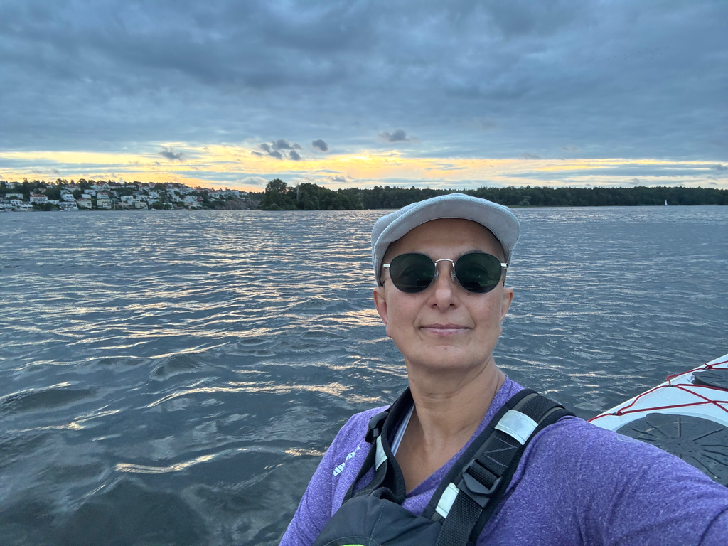 Zayera kayaking in Stockholm