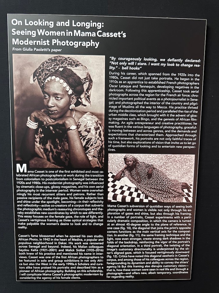 A museum panel tells about the photographer Mama Casset in Saint-Louis.