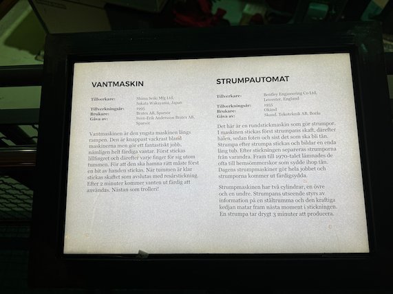 Sign Vantmaskin and Strumpautomat