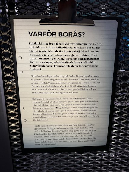 Sign Varför Borås? about why Borås became a textile centre
